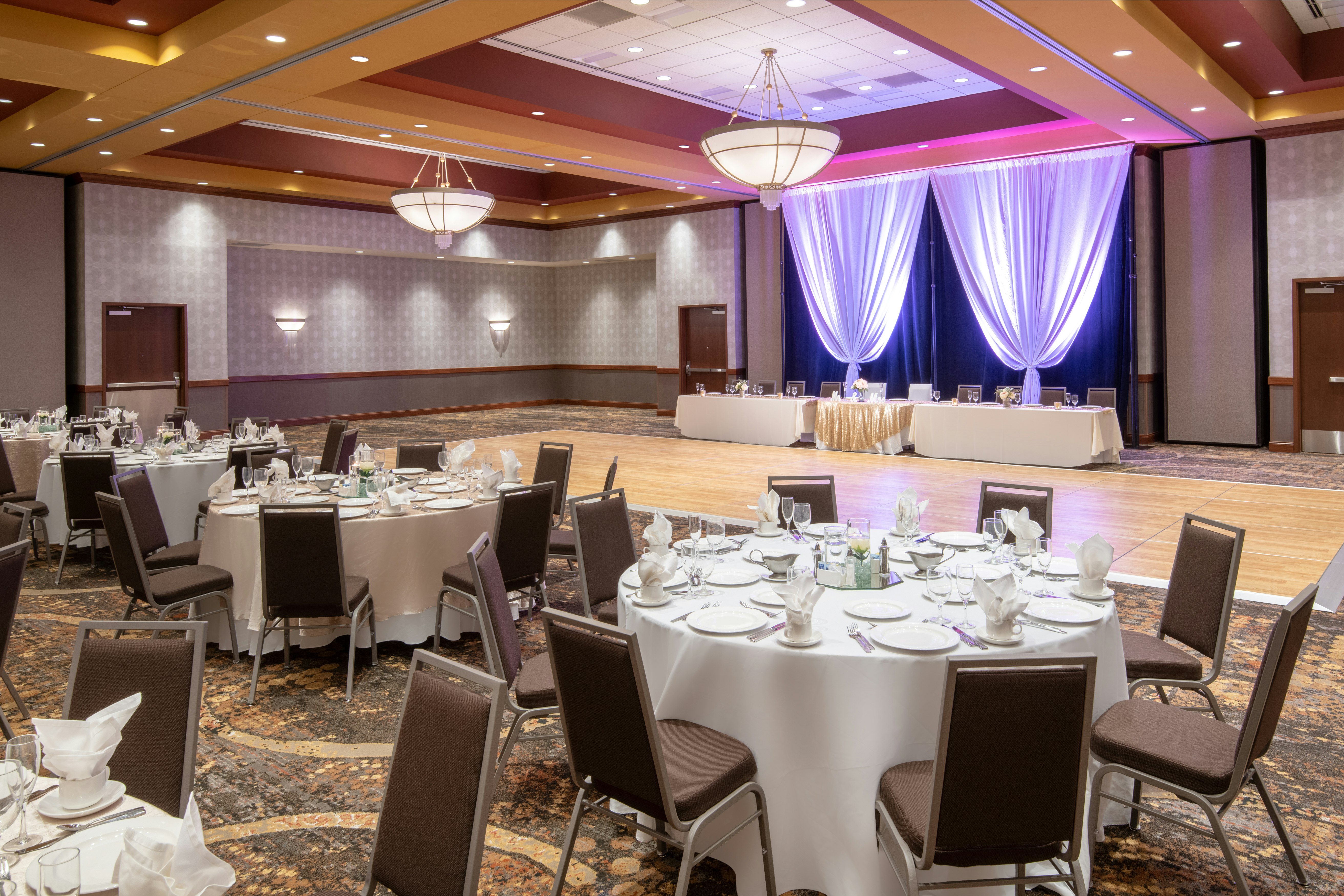 Embassy Suites by Hilton Northwest Arkansas 32/41