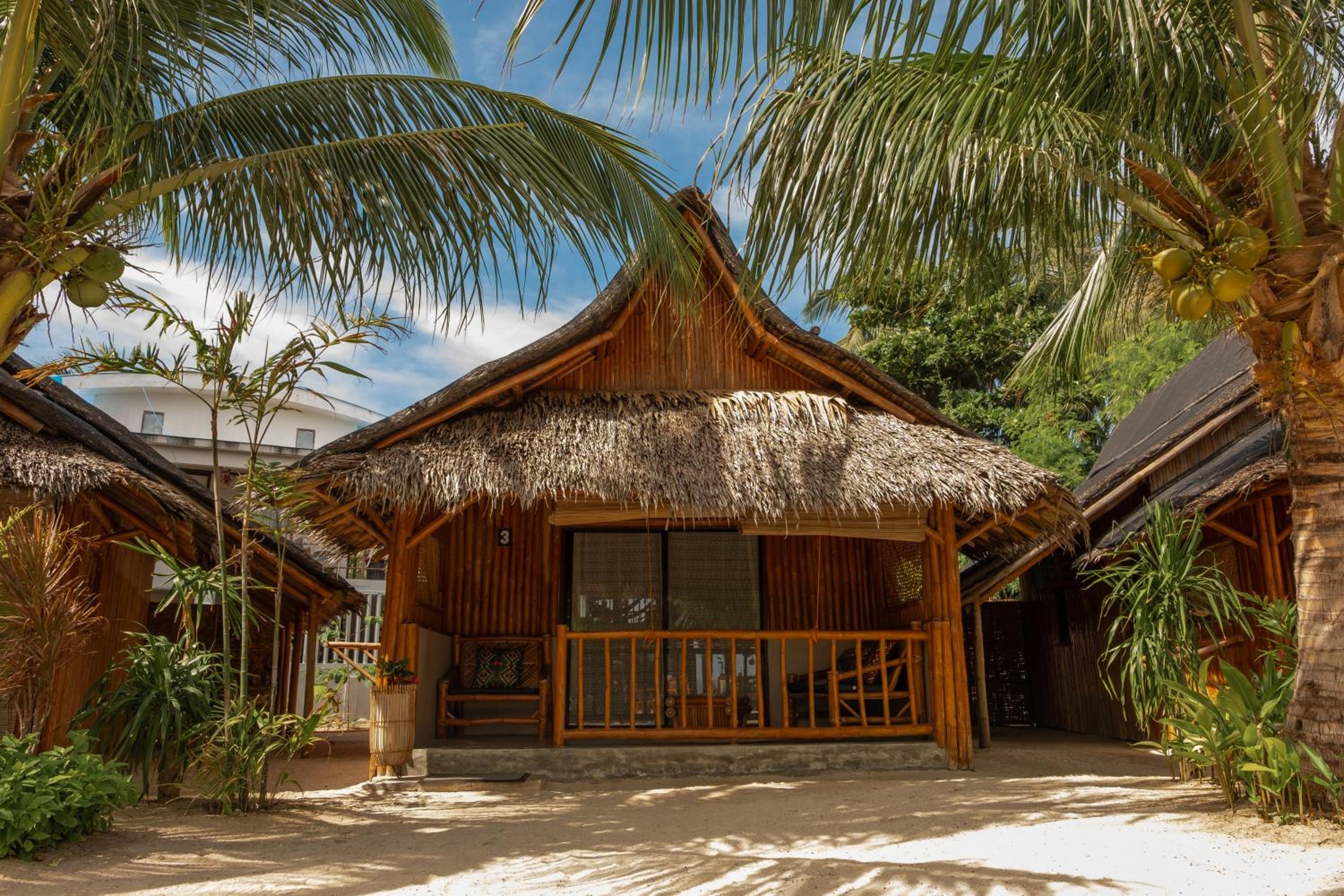 Amihan Beach Cabanas 5/50