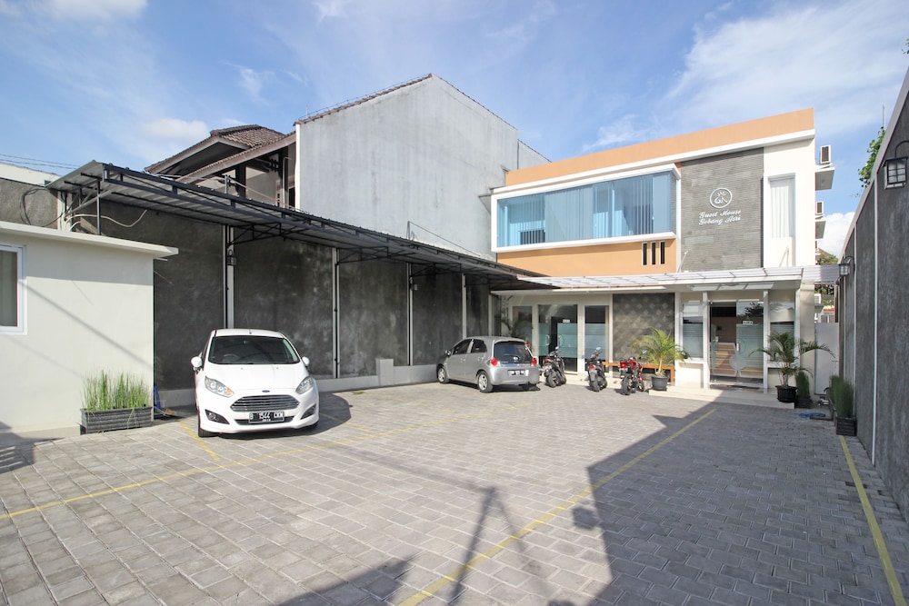 Reddoorz Near Amikom Yogyakarta 1/42