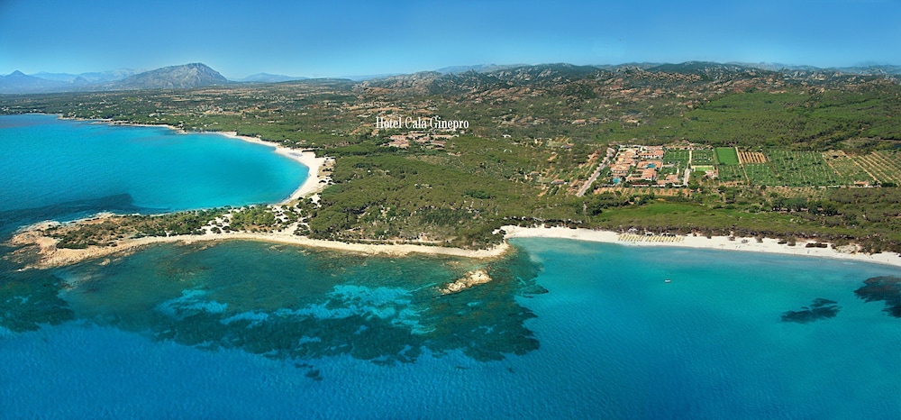CALA GINEPRO RESORT AND SPA 36/50