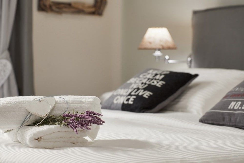 The Gardens Gallery Hotel 13/34