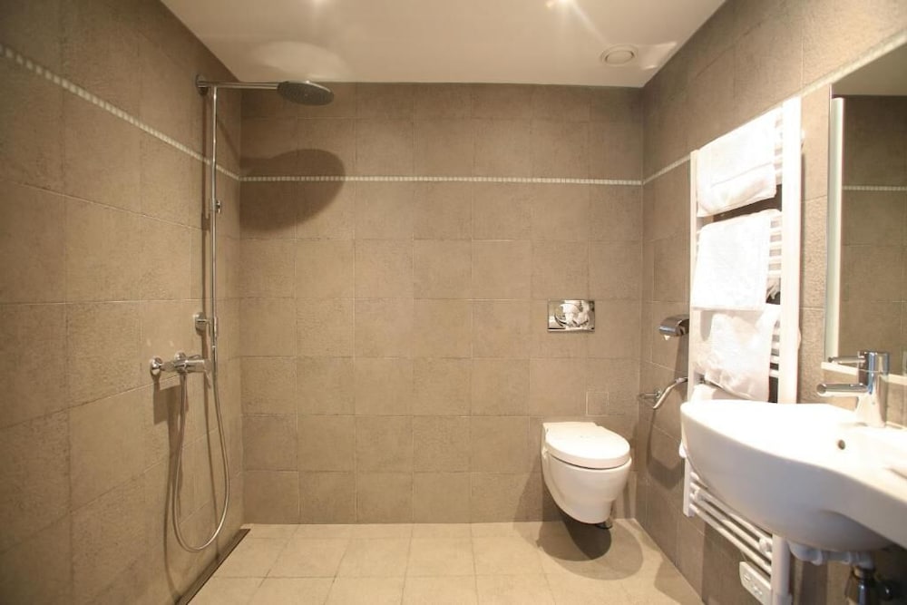 HOTEL AR MILIN 47/49