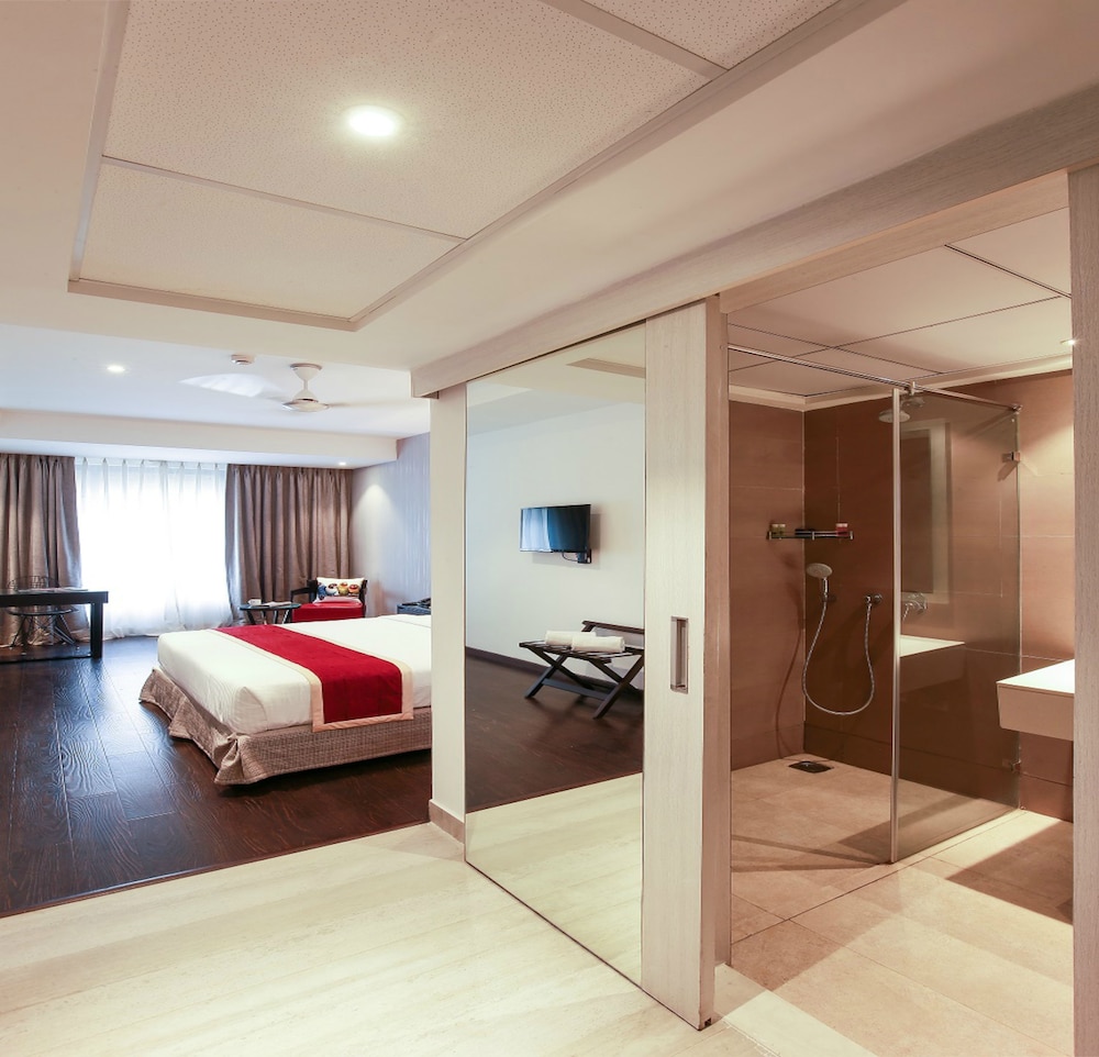 Hotel Deccan Serai 22/34