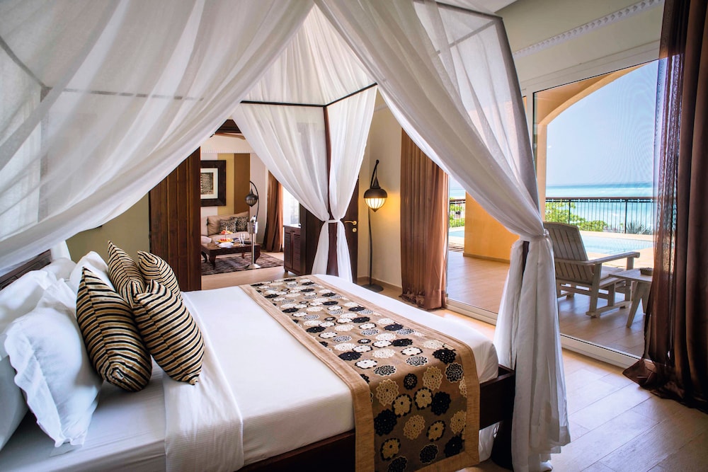 BEACH, VILLA, PRIVATE POOL