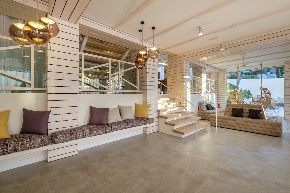 Barcelo Portinatx - Adults Only 13/67