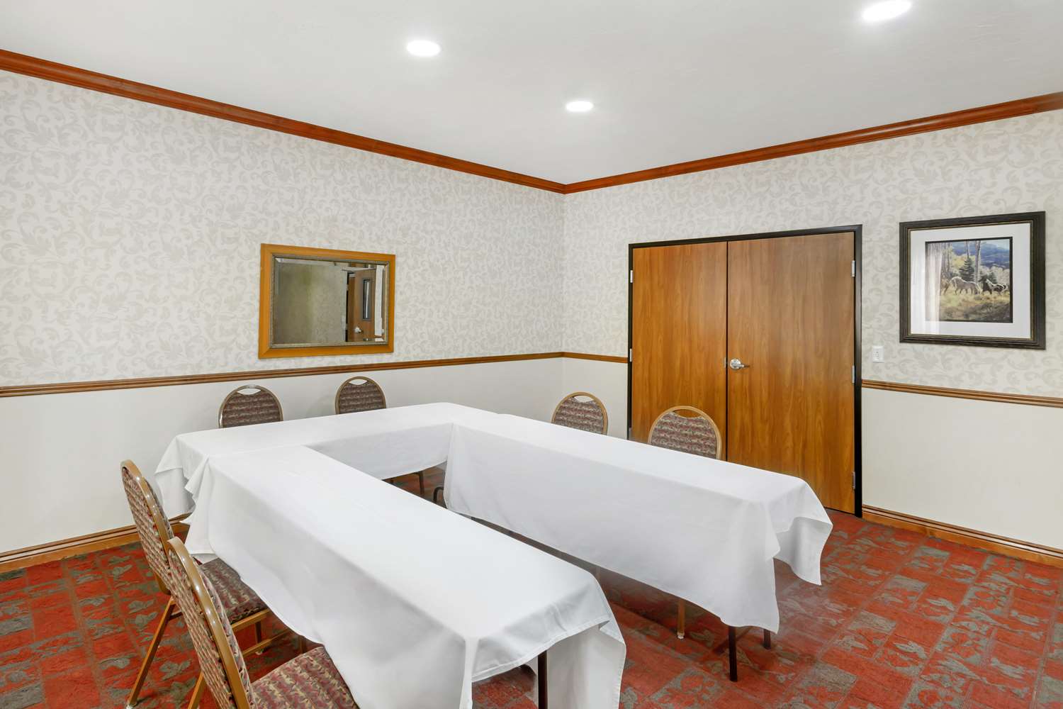 Best Western Holiday Hills 9/45