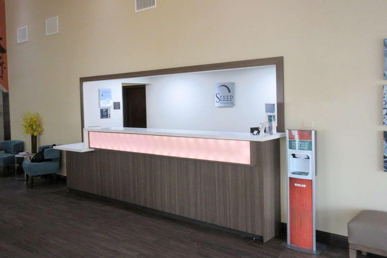 Holiday Inn Express & Suites Dania Beach - Airport Area 4/41