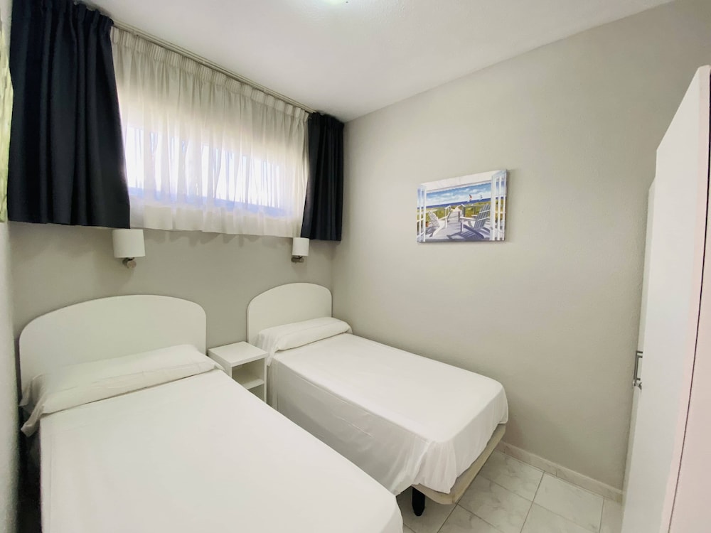 Hotel Los Jazmines 19/69
