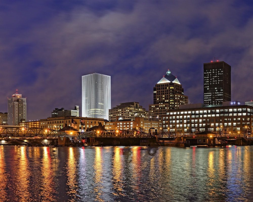 Hyatt Regency Rochester 63/69