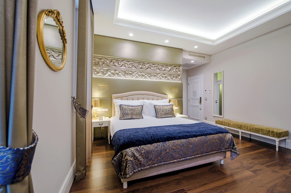 EXECUTIVE, DOUBLE BED