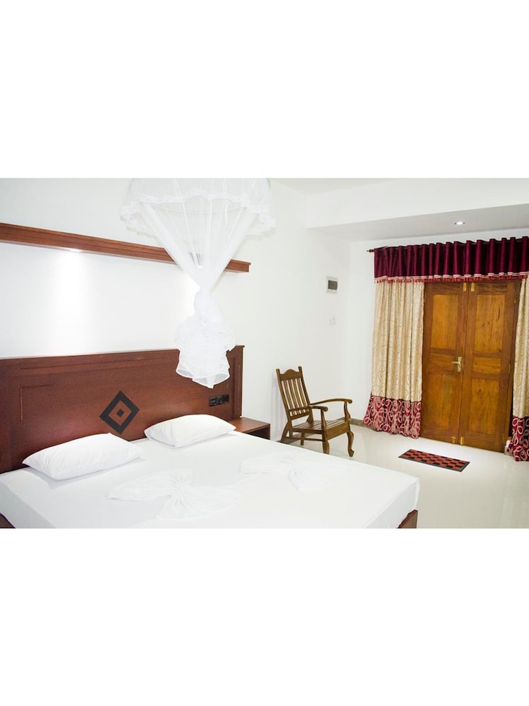 Suwa Arana Resort And Spa 19/42