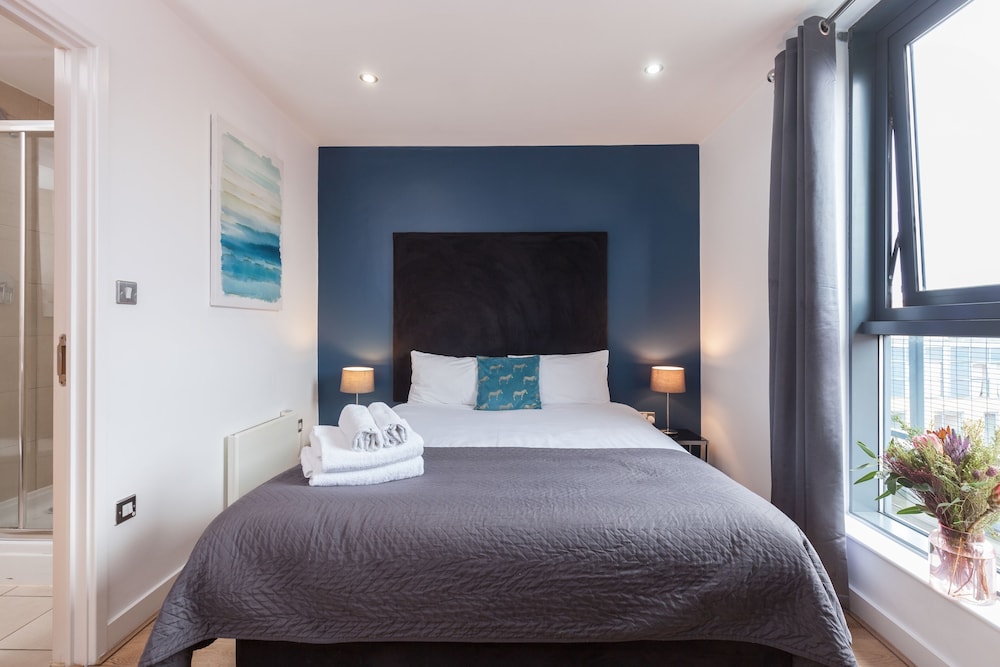 Kspace Serviced Apartments West One 6/23