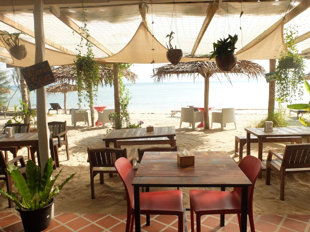 Seaesta Beach 17/46
