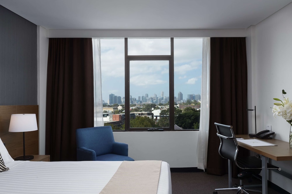 RYDGES CAMPERDOWN 14/49