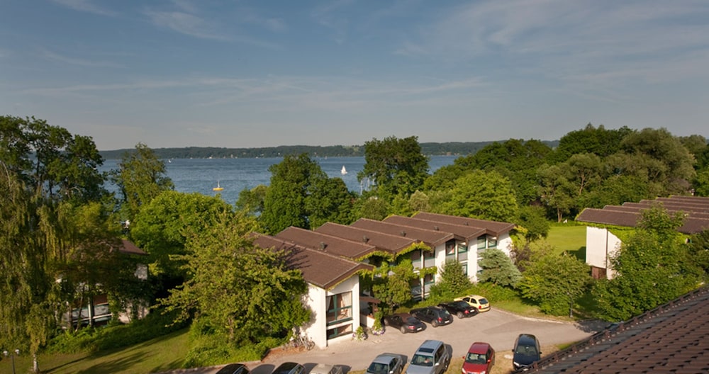 Hotel Marina 2/43
