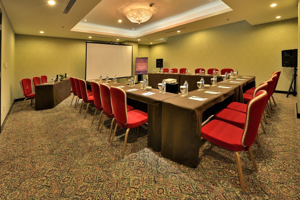 Amaroossa Royal Bogor 25/27