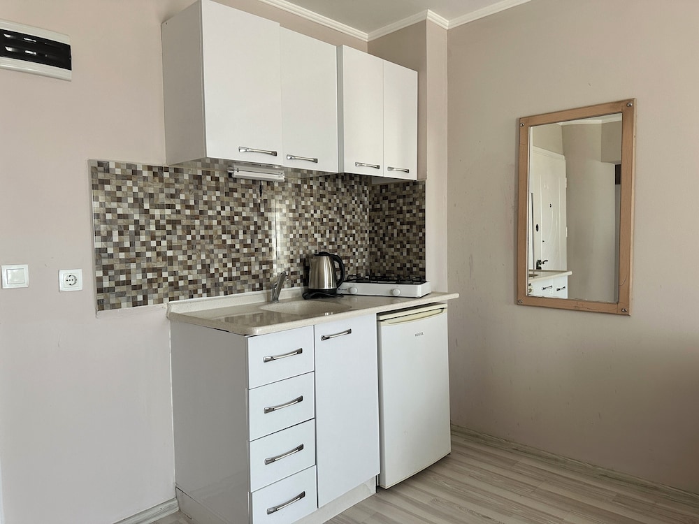 Silver Tower Residence 50/50