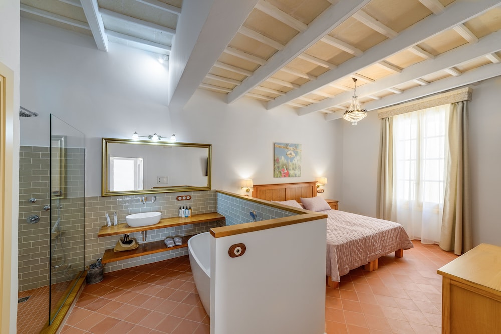 Seranova Luxury Hotel - Adults Only 15/50