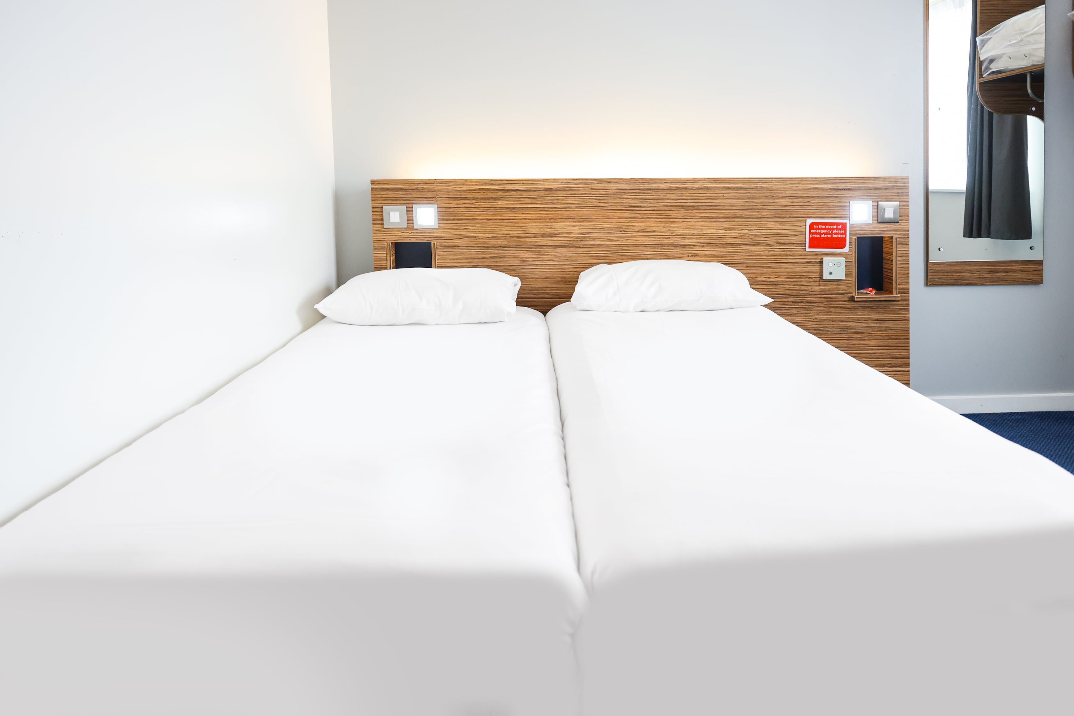 GO2 Lancaster Centre Hotel by OYO 19/45