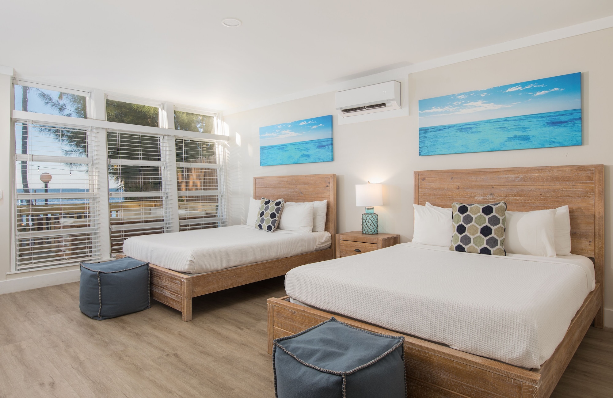 Superior, Suite, 2 Queen Beds, Bay View, Kitchenette