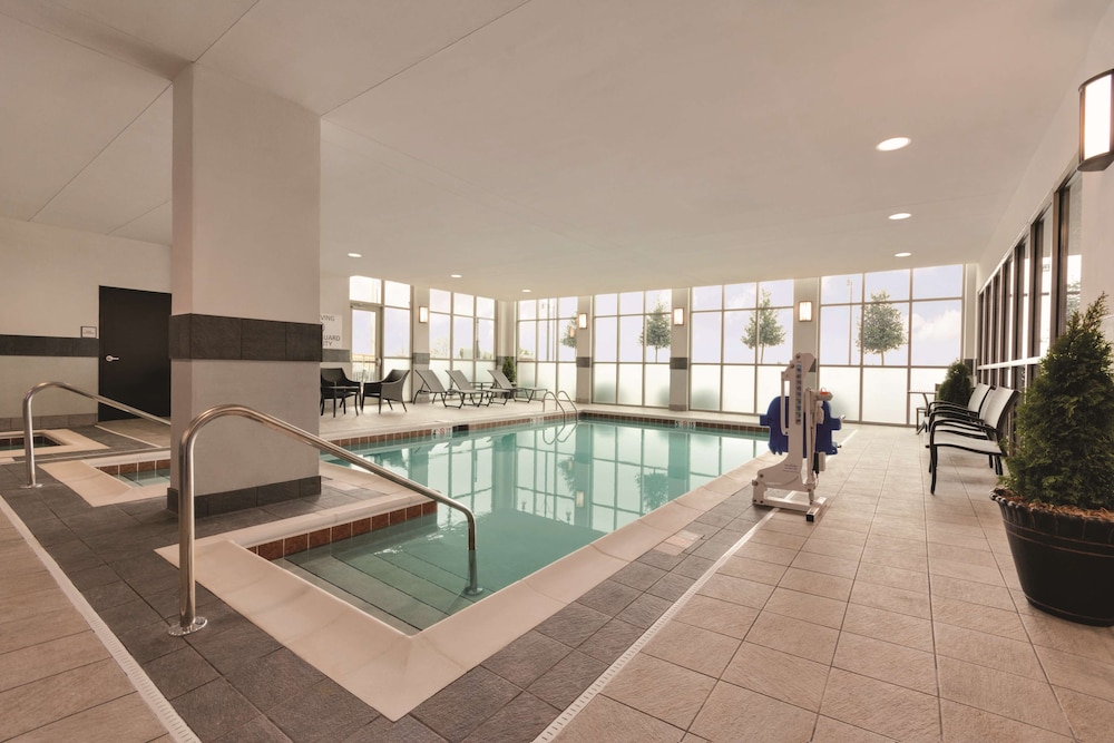 Embassy Suites by Hilton Tuscaloosa Alabama Downtown 41/79
