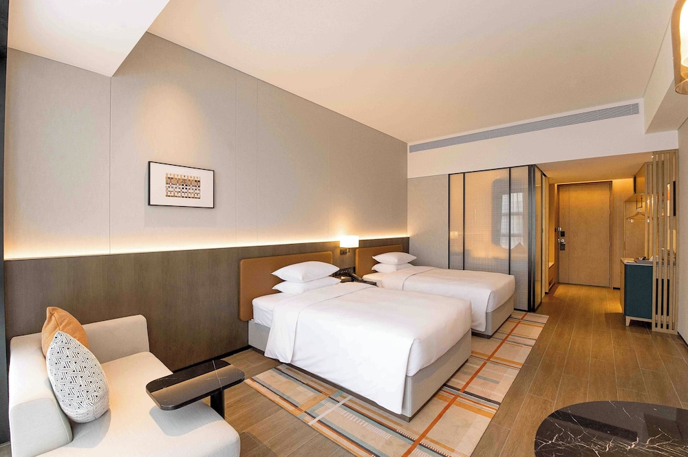 Courtyard by Marriott Nanning Wuxiang 12/50