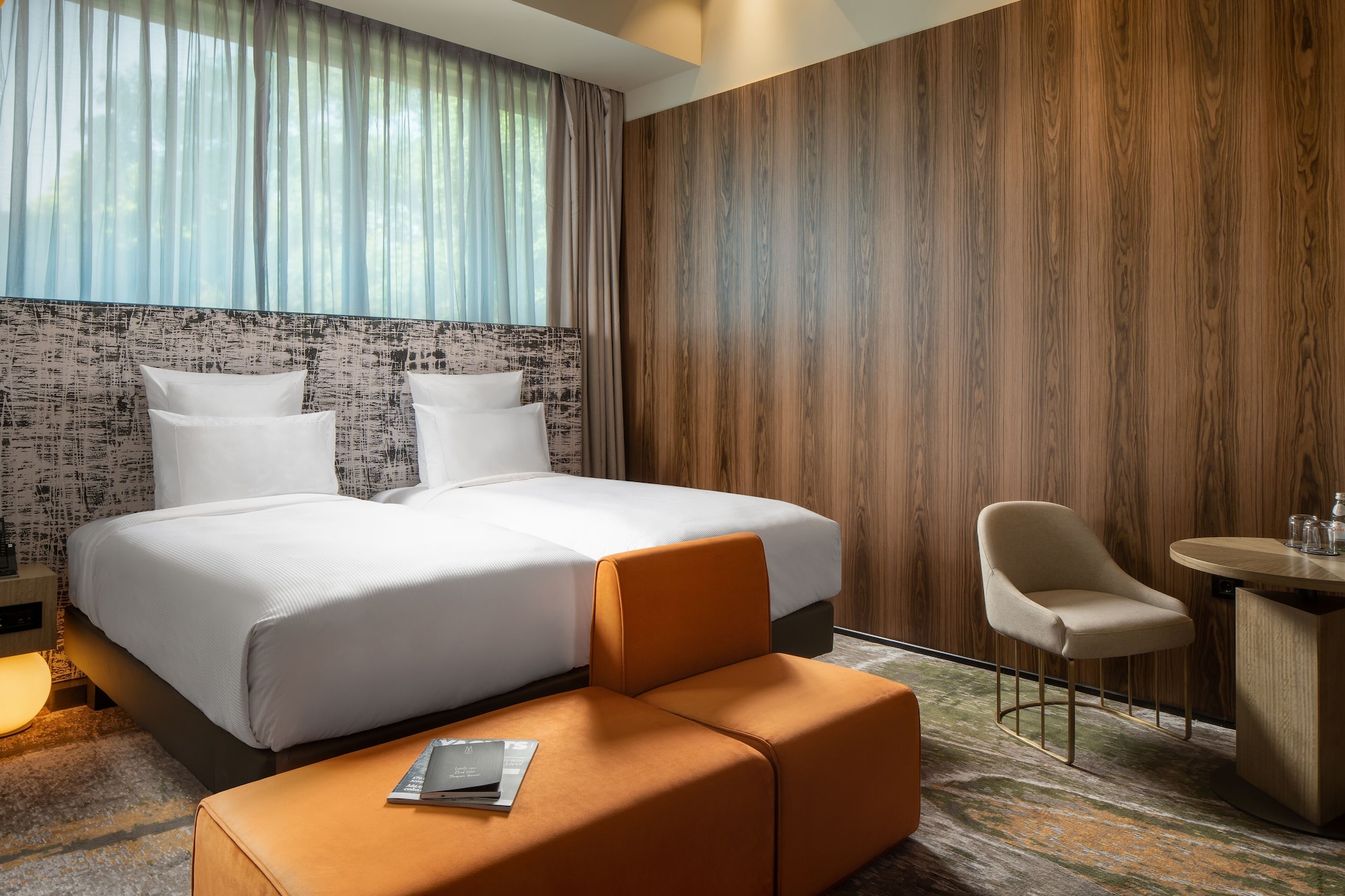 غرفة سوبيريور بسرير كينج، The Emporium Plovdiv MGallery Hotel Collection 2/7