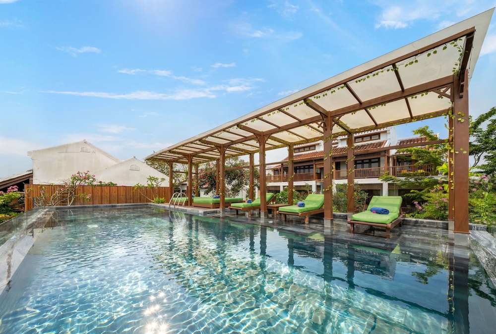 Hoi An Chic 69/76