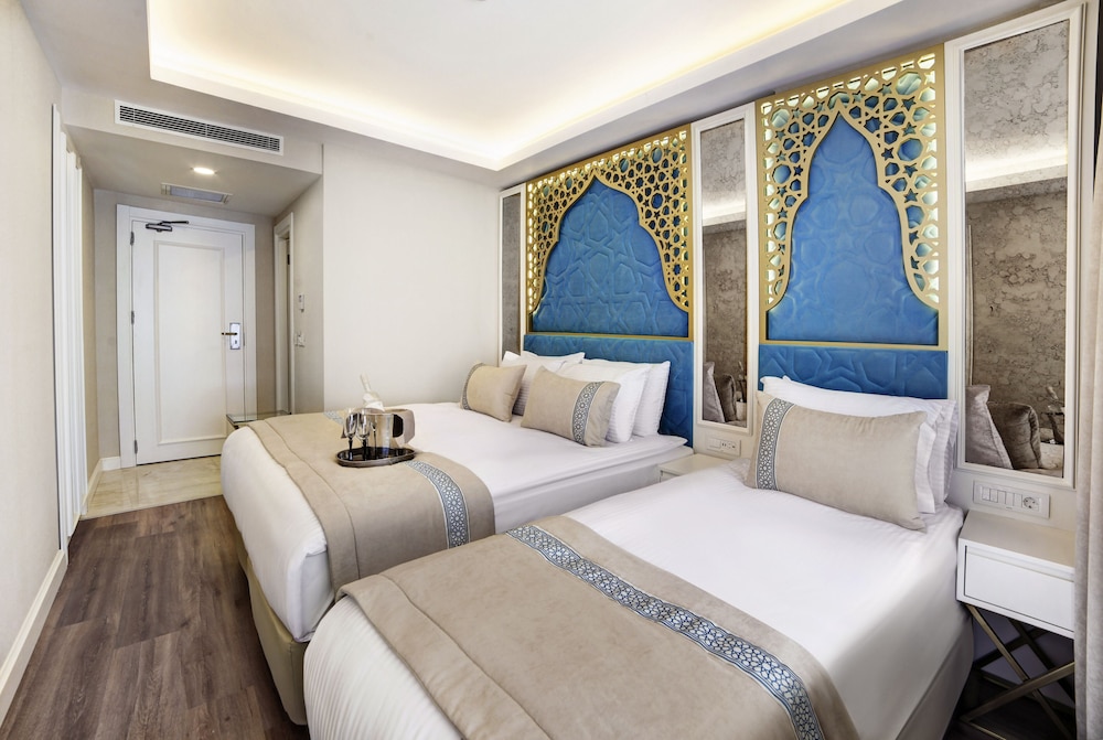 STANDARD, DOUBLE OR TWIN BED