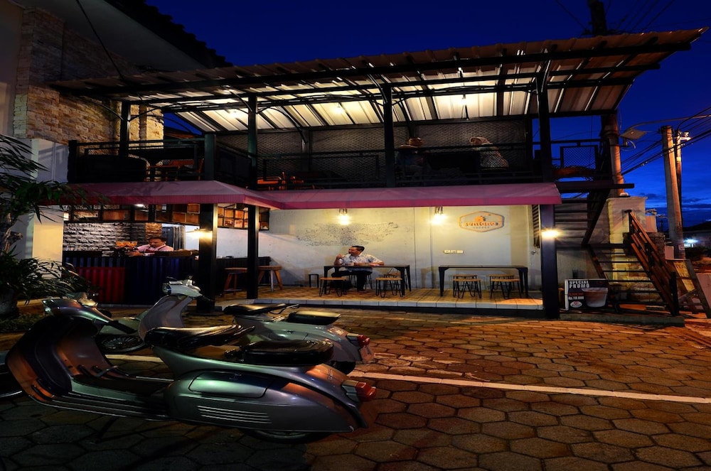 Griya Sentana Hotel Jogjakarta 29/45