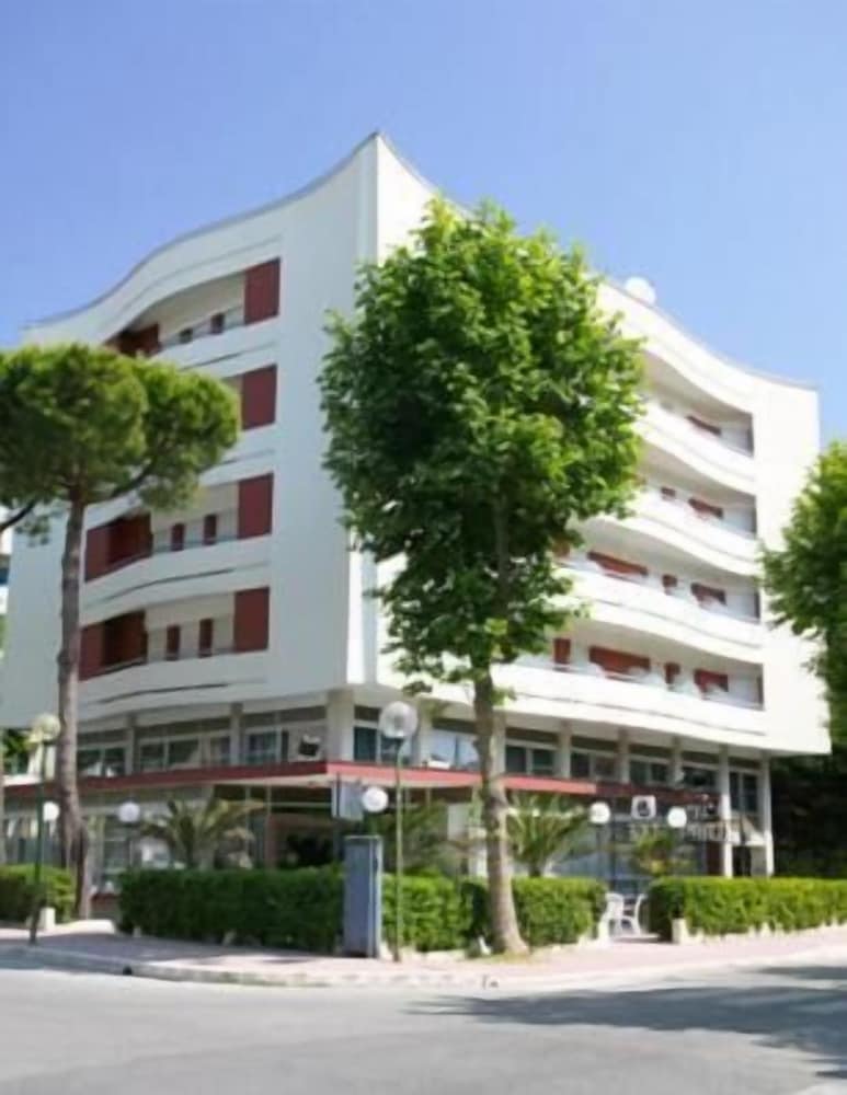 Hotel Caravelle 5/46