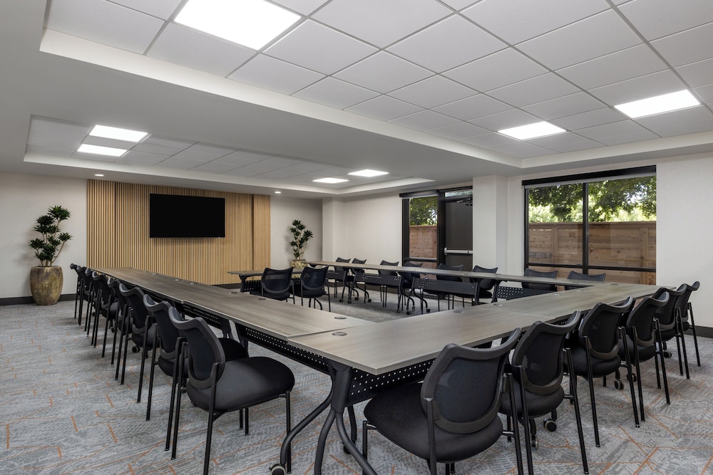 Hyatt Place Oklahoma City - Northwest 33/43