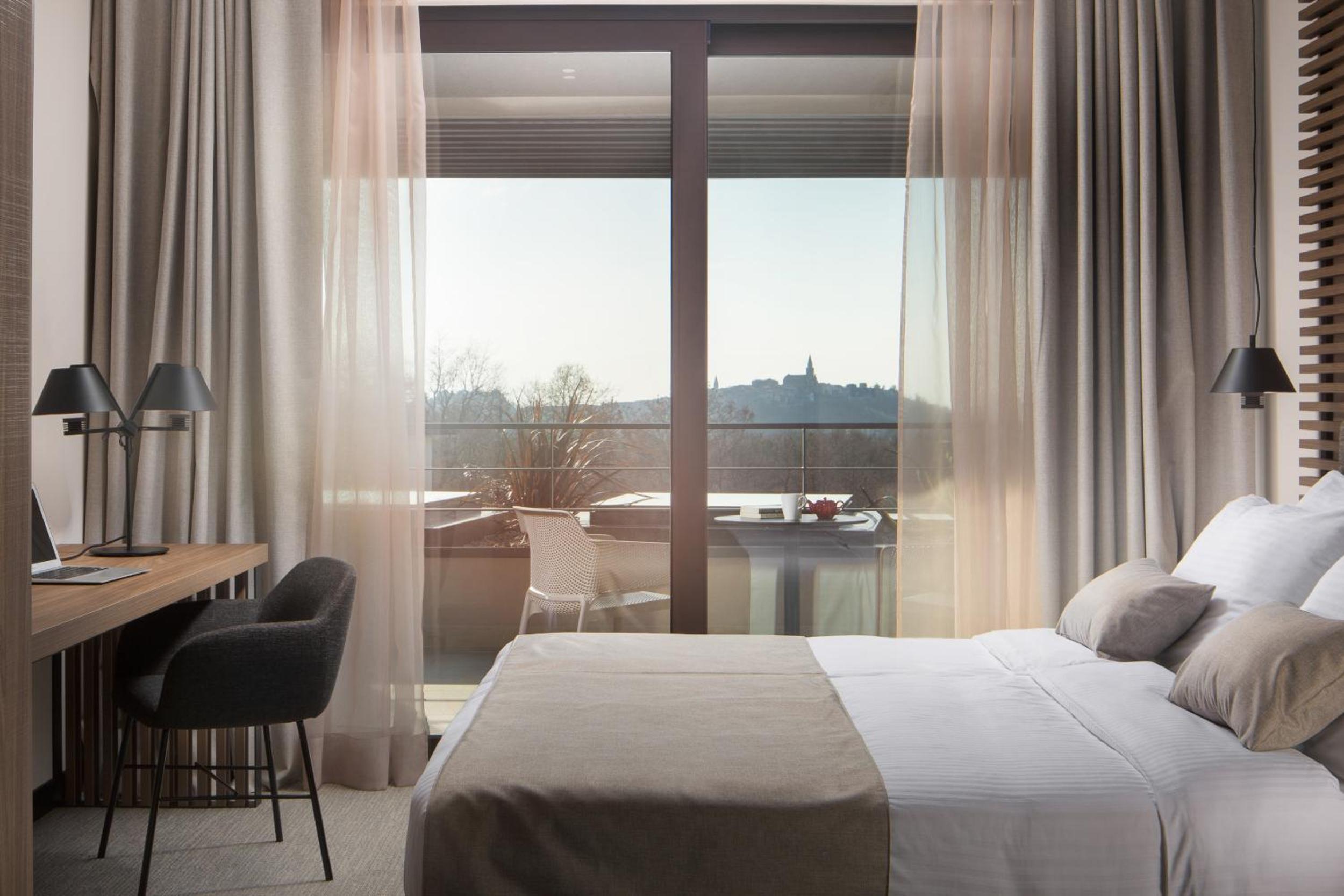 Superior, Suite, Villa