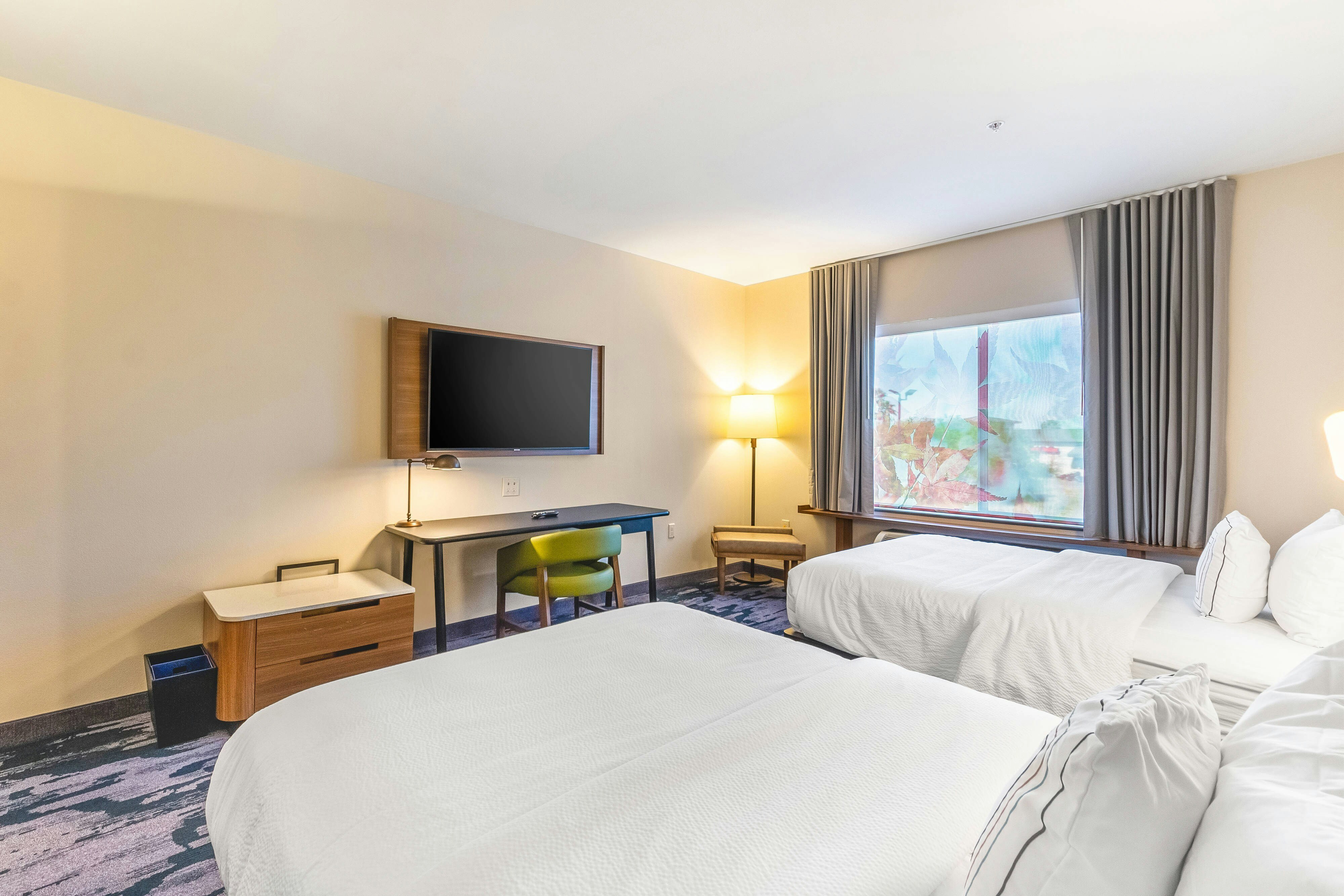 room, 2 queen beds