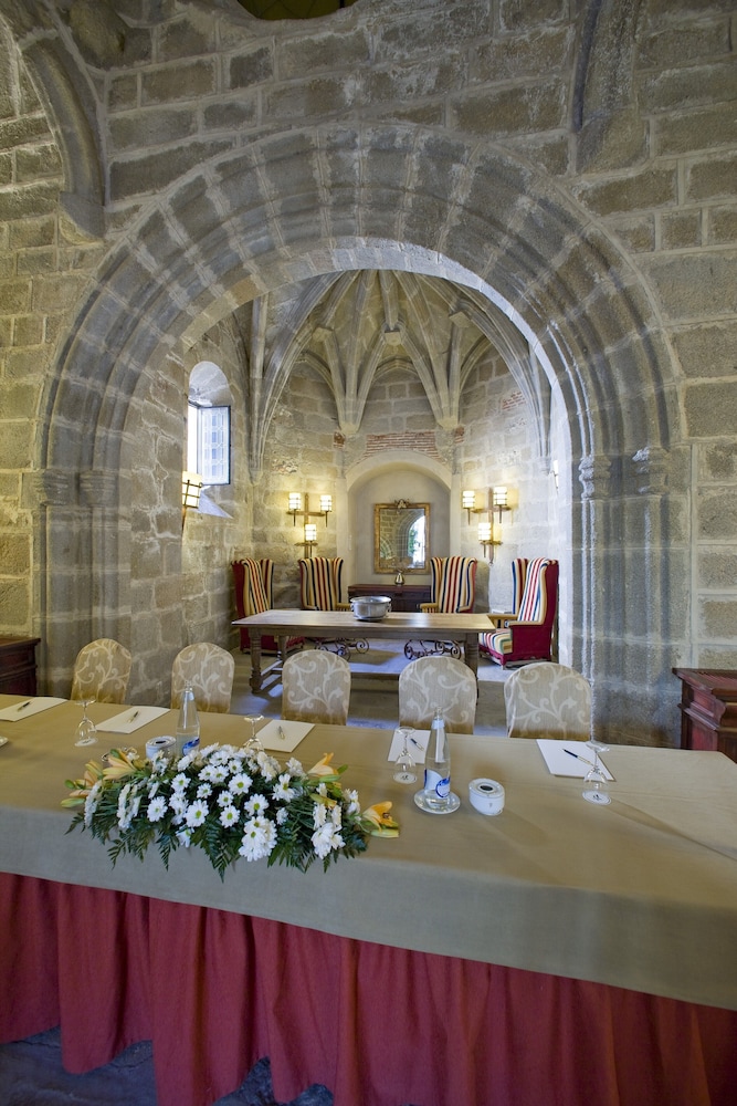 Parador de Plasencia 37/65