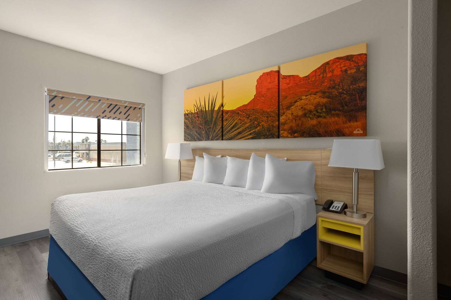 Days Inn & Suites by Wyndham Tucson/Marana 19/39