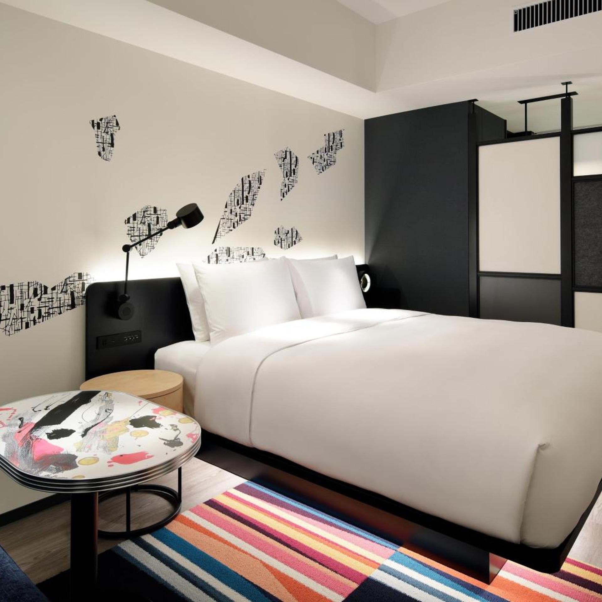 Aloft, Guest Room, King Bed