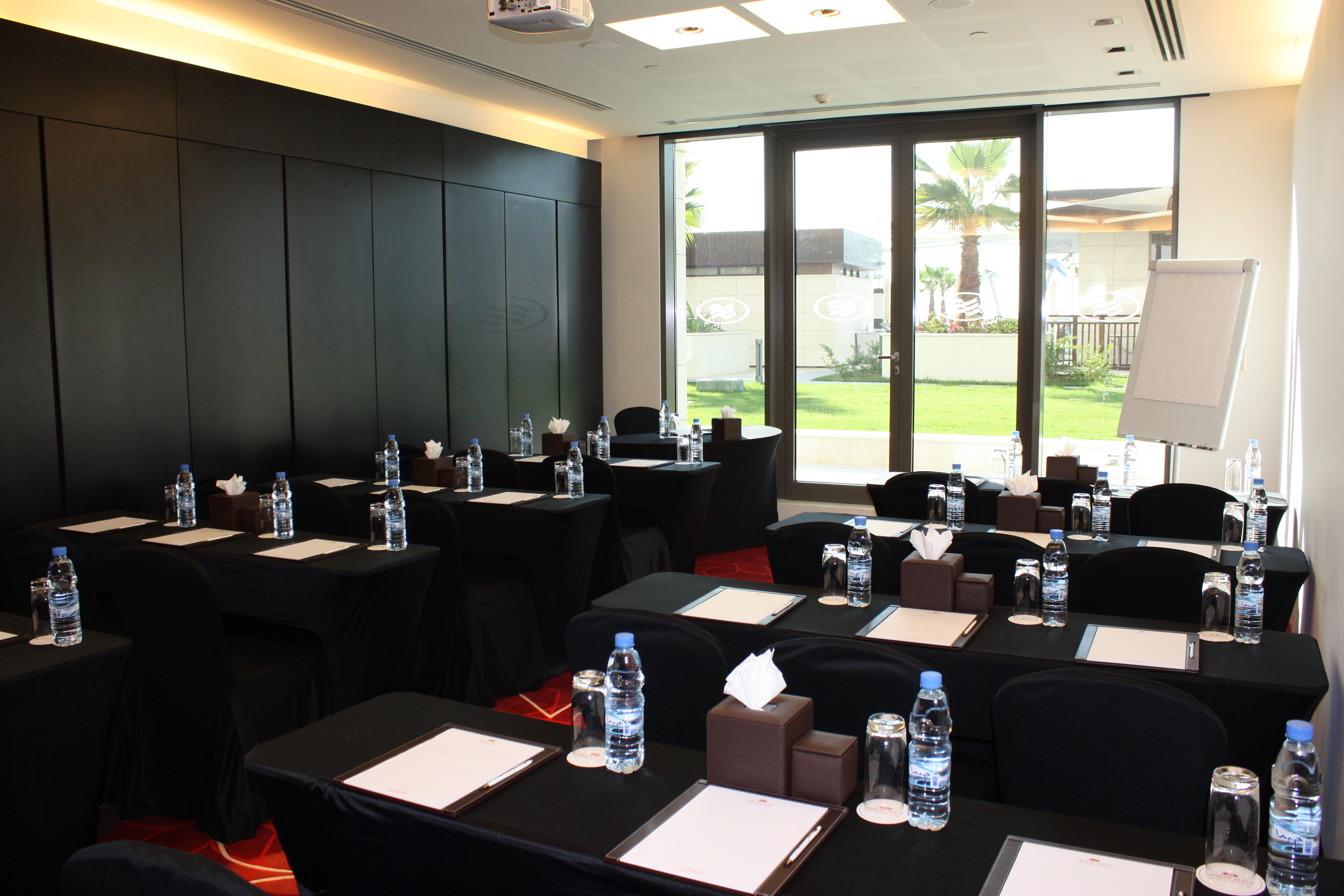 Staybridge Suites Abu Dhabi Yas Island 94/100