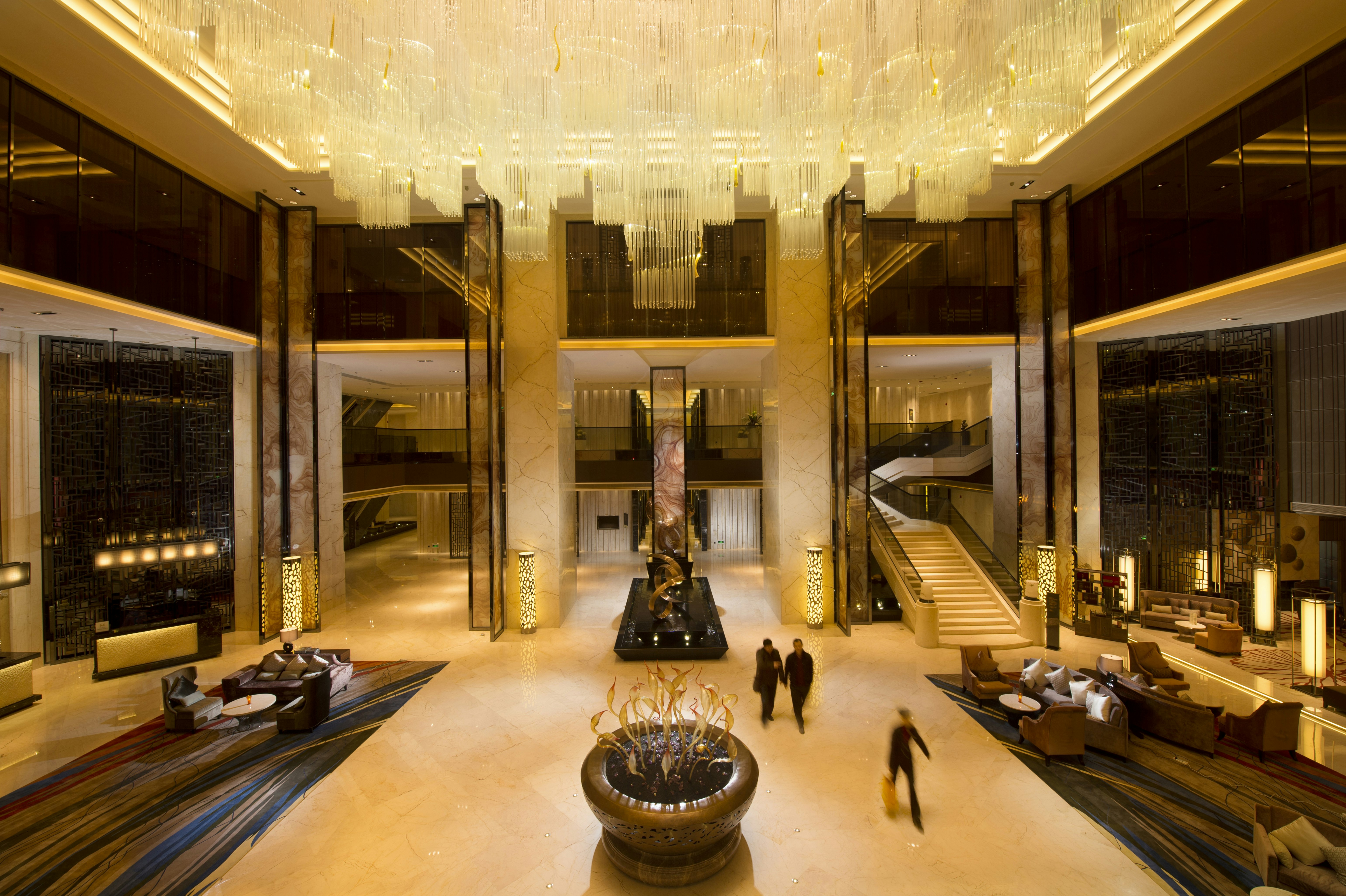 Hilton Zhongshan Downtown 44/74