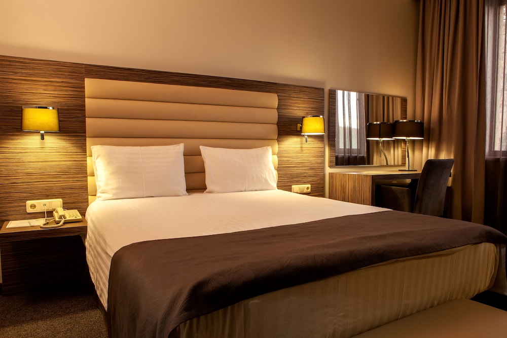 President Hotel 10/55