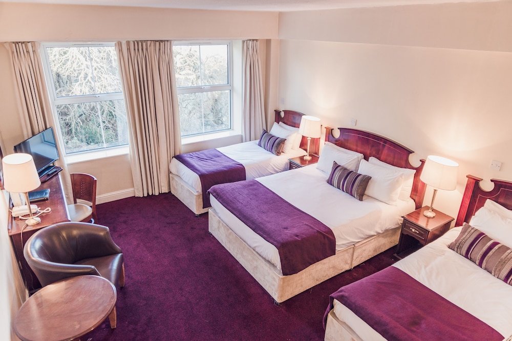 Summerhill House 23/50