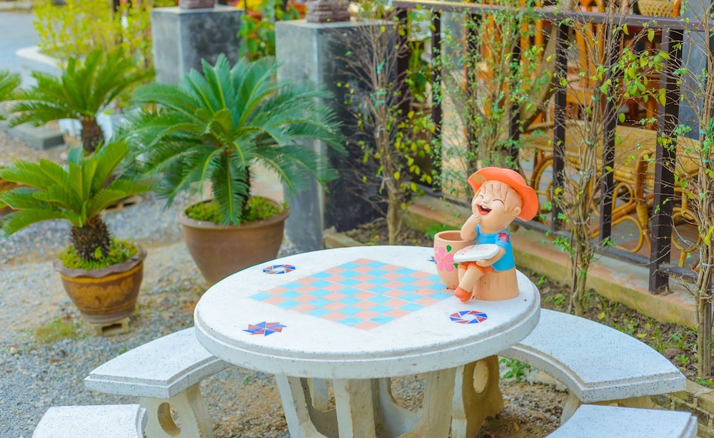 Chiang Rai Khuakrae Resort 52/64
