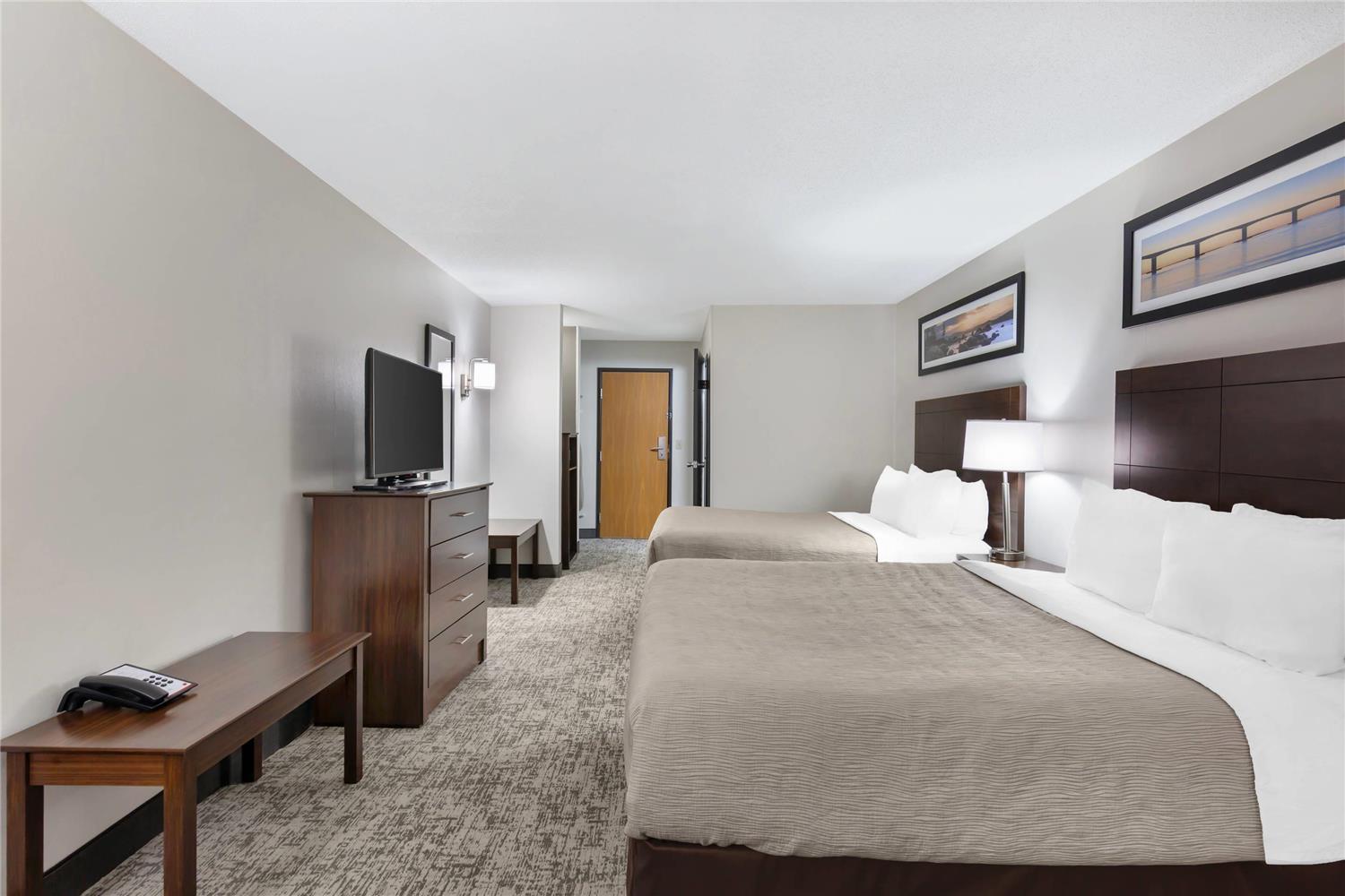 Upgrade, Business, 2 Queen Beds