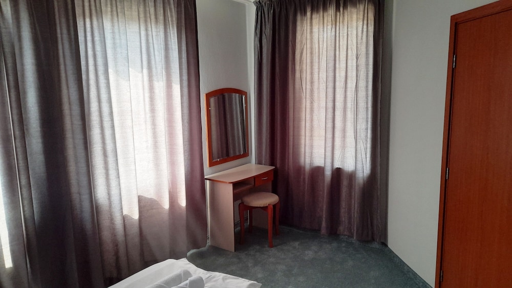 Hotel Saga 22/49