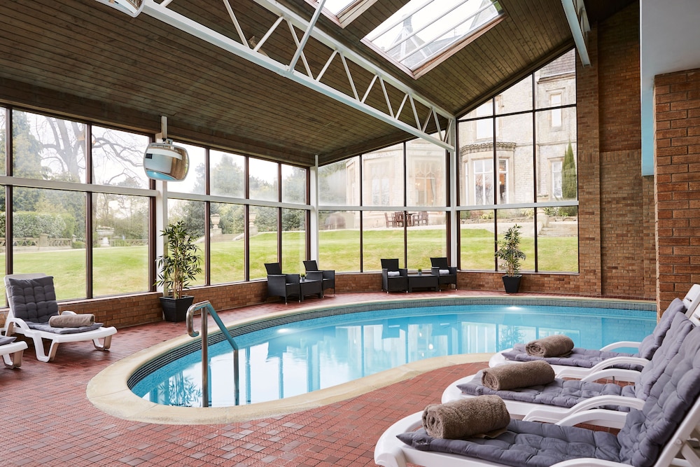 Mercure Sheffield Kenwood Hall & Spa 20/50