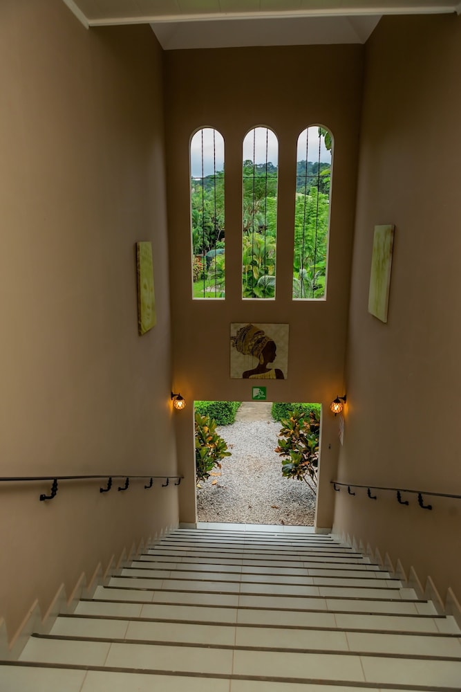 Leyenda Boutique Hotel and Spa 37/67