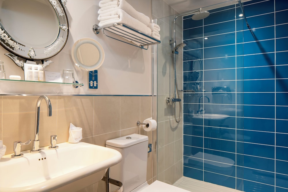 Vanbrugh House Hotel 44/47