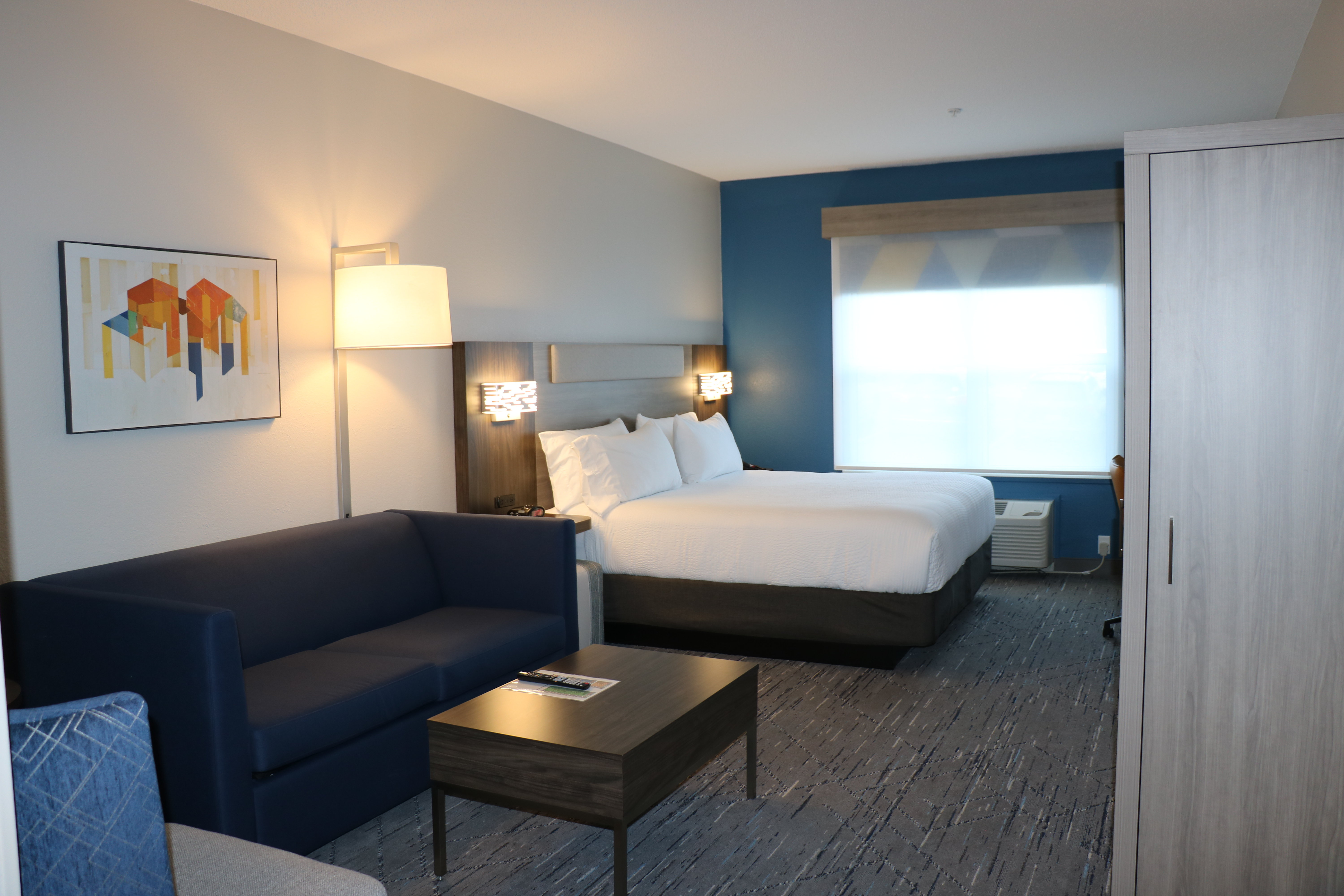جناح بسرير كينج، Holiday Inn Express & Suites Marquette, an IHG Hotel 2/10