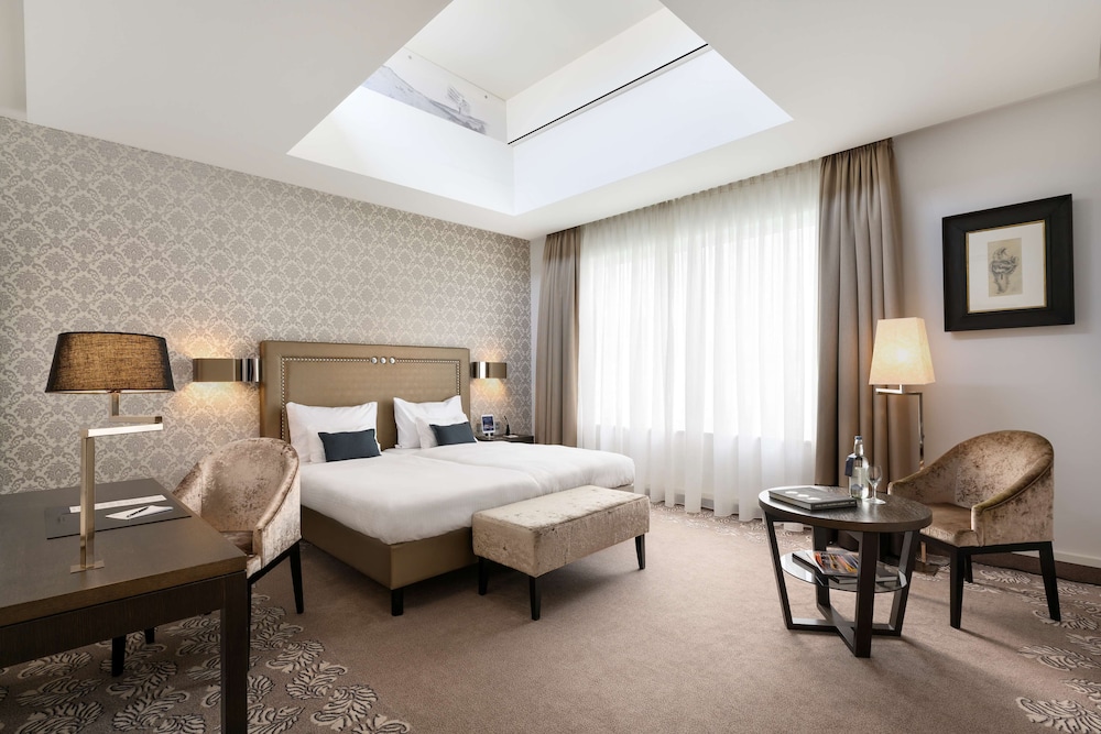 Hotel Maximilian S 19/70