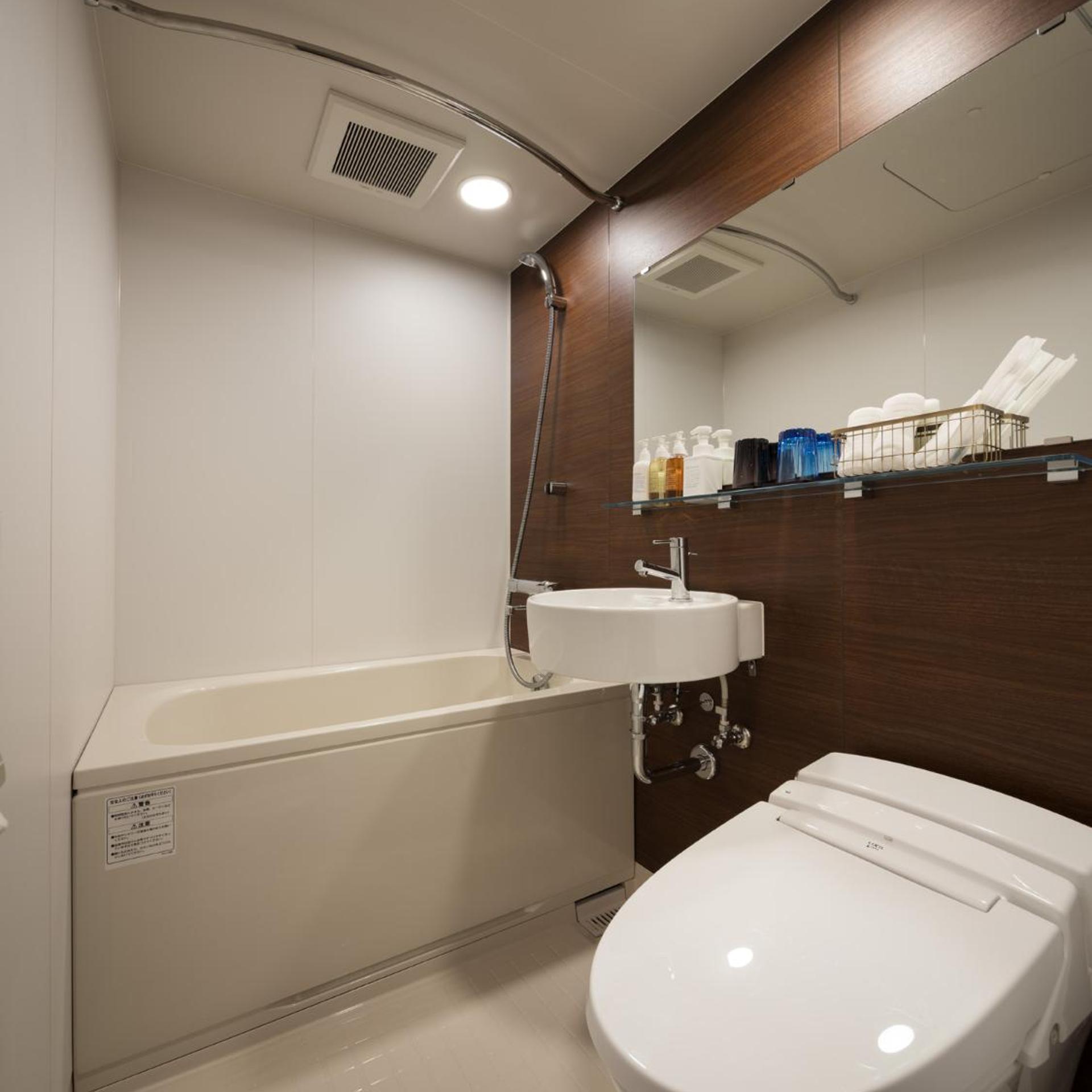 Adjoining, 2 Rooms, Twin Beds، Nest Hotel Tokyo Hanzomon 3/3
